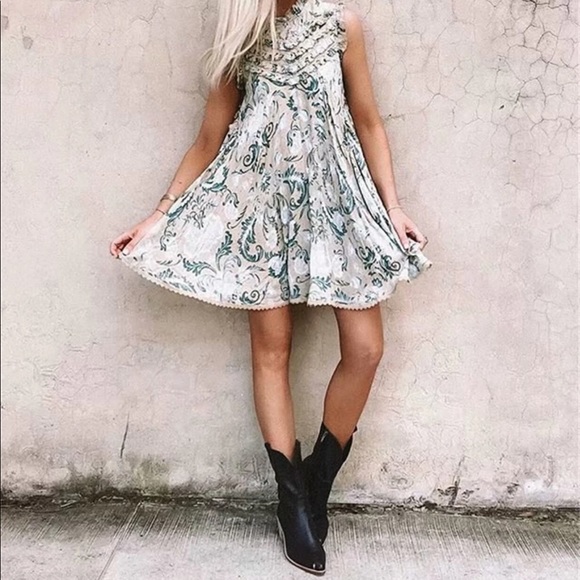 Dresses & Skirts - Boho Floral Gypsy Print Tank Ruffle Mini Dress